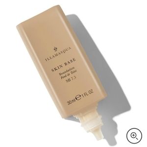 Illamasqua Skin Base 7.5
